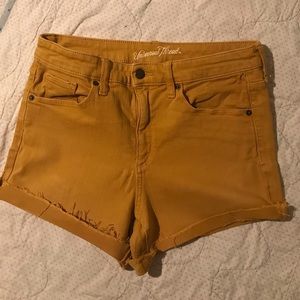 Universal Thread Cutt-off skinny jeans denim shorts